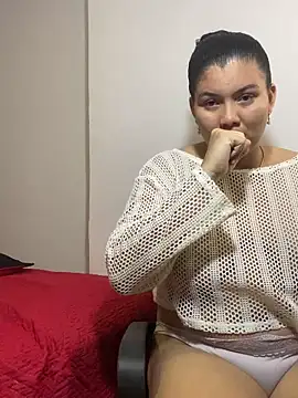 Helena-Paola online show from 8, 5, 2026