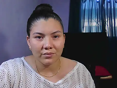 Helena-Paola online show from 7, 4, 2026