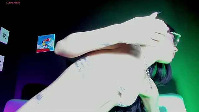 KittyMadi online show from 7, 2, 2026