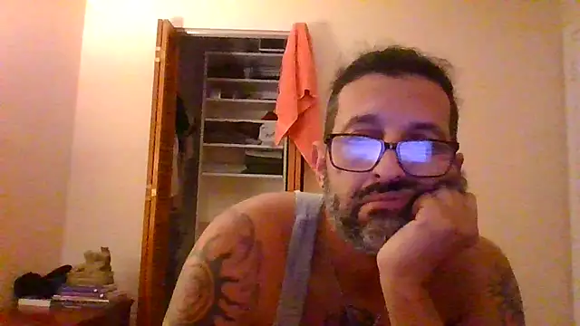 Snapshot of Tattoos77 chatting on 7, 6, 2026 Tattoos77 online show from 7, 6, 2026