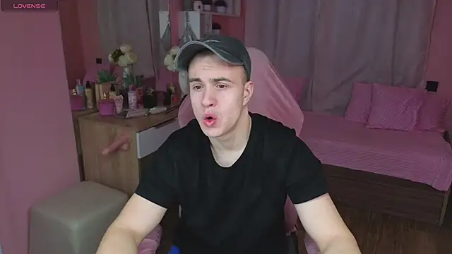 Kris Braun online show from 3, 3, 2026