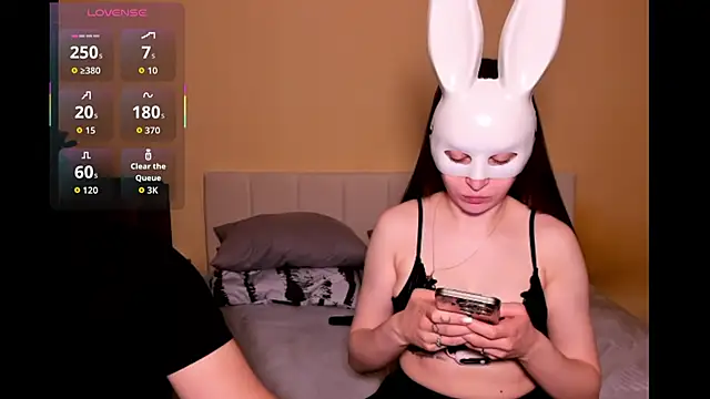 Sida Nans online show from 4, 3, 2026