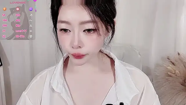 XinYuemeimei online show from 4, 7, 2026