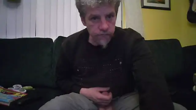 Snapshot of chiichii23 chatting on 16, 3, 2025 chiichii23 online show from 16, 3, 2025