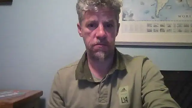 Snapshot of chiichii23 chatting on 3, 10, 2025 chiichii23 online show from 3, 10, 2025