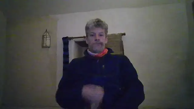 Snapshot of chiichii23 chatting on 17, 11, 2025 chiichii23 online show from 17, 11, 2025