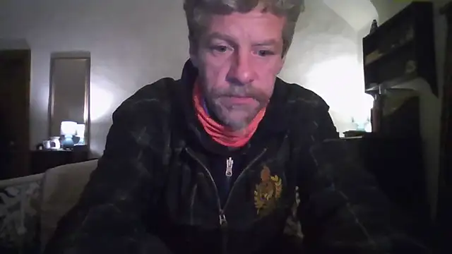 Snapshot of chiichii23 chatting on 26, 10, 2025 chiichii23 online show from 26, 10, 2025