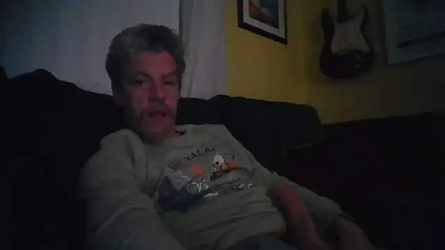 Snapshot of chiichii23 chatting on 12, 3, 2025 chiichii23 online show from 12, 3, 2025