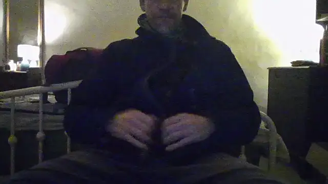 Snapshot of chiichii23 chatting on 24, 10, 2025 chiichii23 online show from 24, 10, 2025