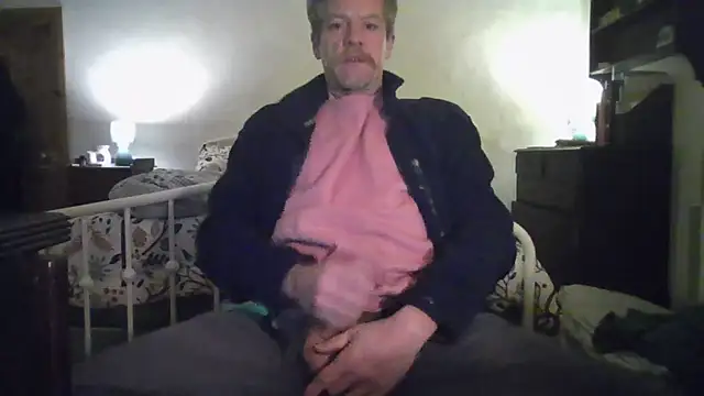 Snapshot of chiichii23 chatting on 28, 10, 2025 chiichii23 online show from 28, 10, 2025