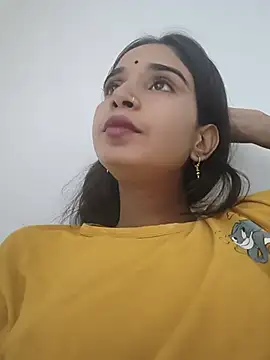 Cute-Natashaa online show from 8, 6, 2026