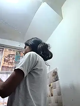 Cute-Natashaa online show from 10, 2, 2026