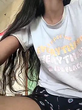 Cute-Natashaa online show from 13, 5, 2026