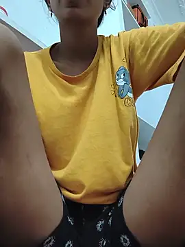 Cute-Natashaa online show from 19, 5, 2026