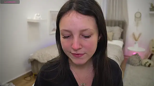 Miss sindy11 online show from 28, 2, 2026