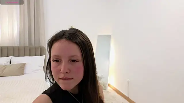 Miss sindy11 online show from 16, 2, 2026