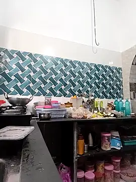 Hot-Tinaa online show from 10, 3, 2026