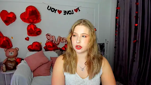 SweetDaylight online show from 3, 2, 2026