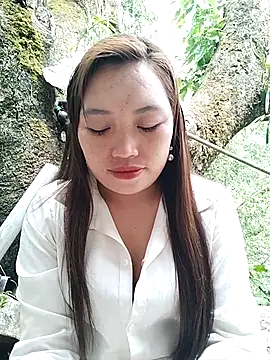 lia-coy online show from 21, 4, 2026