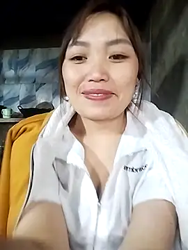 lia-coy online show from 25, 4, 2026
