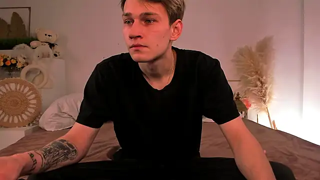 Volan Starts online show from 25, 2, 2026