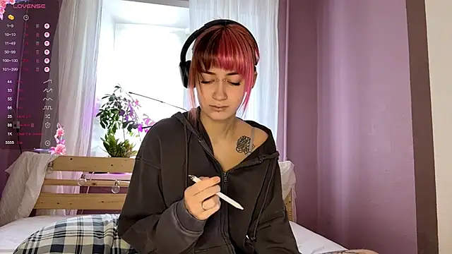 Dina Cams online show from 22, 2, 2026