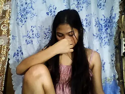 PinaySkinnyJust18 online show from 5, 2, 2026