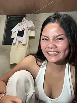 PinaySkinnyJust18 online show from 23, 4, 2026