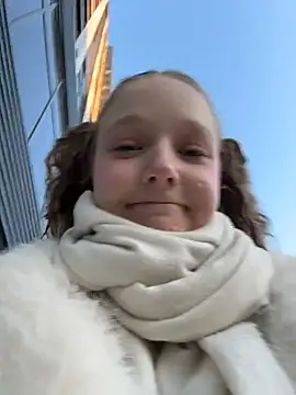 outside rosy online show from 20, 3, 2026