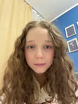 outside rosy online show from 22, 3, 2026