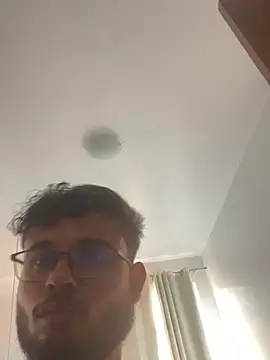 peuba12 online show from 9, 3, 2026