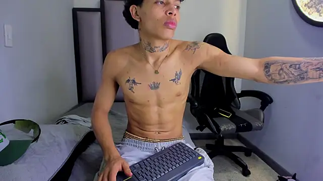 Dogan Renzo0 online show from 26, 2, 2026