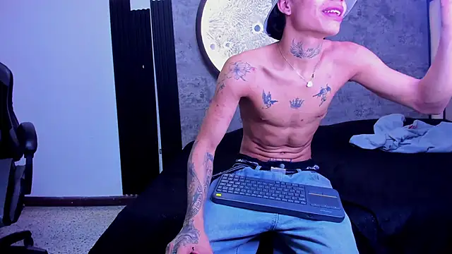 Dogan Renzo0 online show from 4, 3, 2026