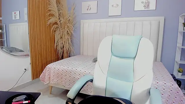 helen jonesx online show from 25, 2, 2026