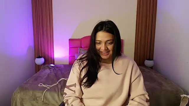 IvonneRoss  online show from 5, 6, 2026