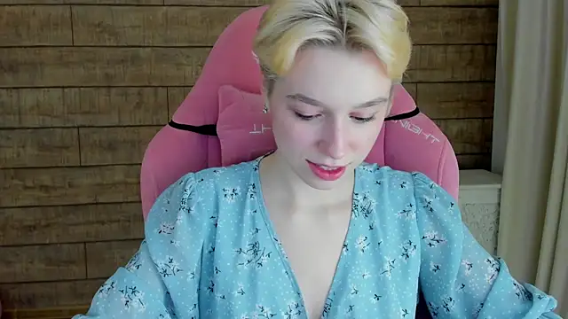 AgataGate online show from 4, 4, 2026