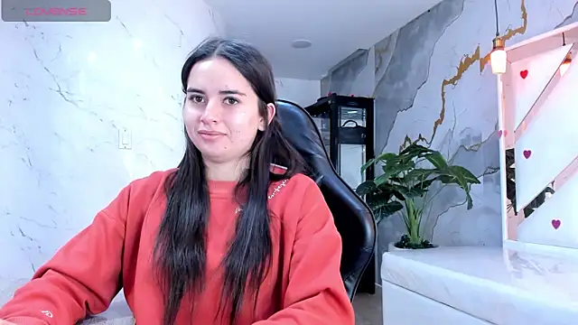 Qetsyah tf online show from 11, 3, 2026