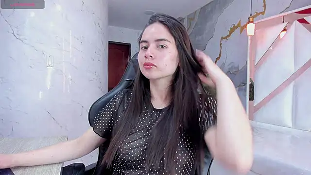 Qetsyah tf online show from 18, 4, 2026