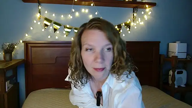 Snapshot of Daisy_Lovely chatting on 1, 6, 2026 Daisy Lovely online show from 1, 6, 2026