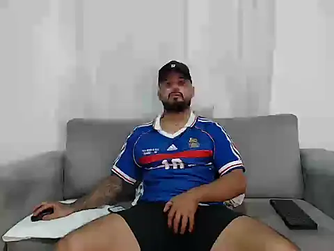 Snapshot of Handsomen69 chatting on 15, 2, 2026 Handsomen69 online show from 15, 2, 2026