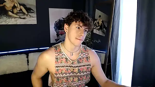 Snapshot of TylerGibson chatting on 23, 7, 2026 TylerGibson online show from 23, 7, 2026