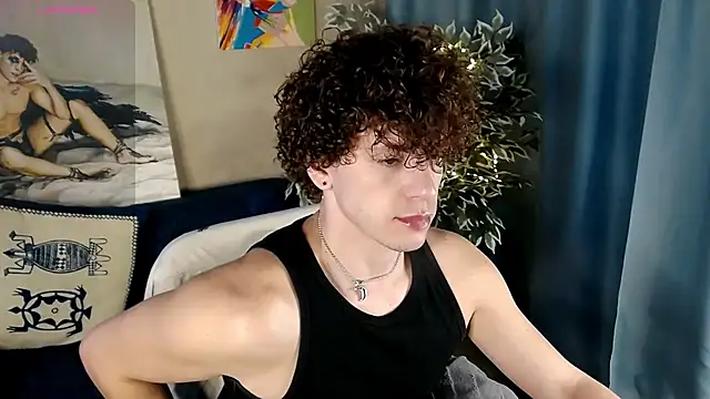 Snapshot of TylerGibson chatting on 23, 4, 2026 TylerGibson online show from 23, 4, 2026