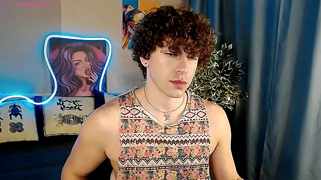 Snapshot of TylerGibson chatting on 13, 5, 2026 TylerGibson online show from 13, 5, 2026