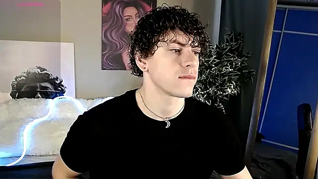 Snapshot of TylerGibson chatting on 25, 5, 2026 TylerGibson online show from 25, 5, 2026