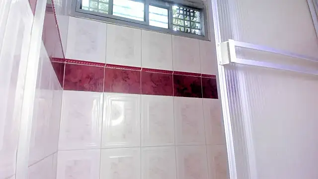 Catalinna 03 online show from 5, 3, 2026