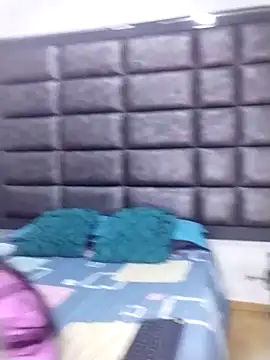 Catalinna 03 online show from 3, 2, 2026