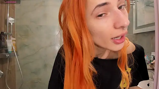 KikkoLee online show from 8, 5, 2026