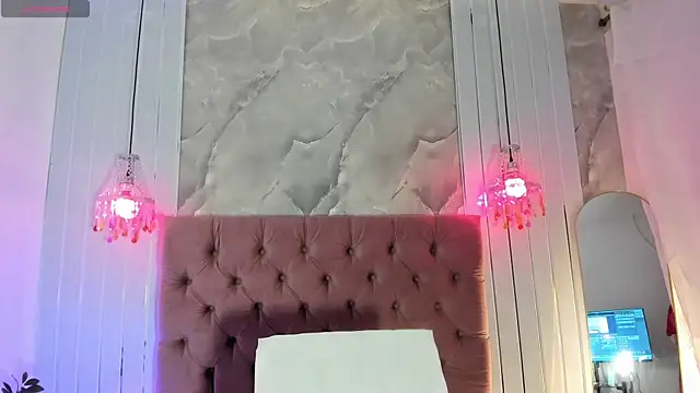 Snapshot of Gabby-Sweet chatting on 7, 5, 2026 Gabby-Sweet online show from 7, 5, 2026
