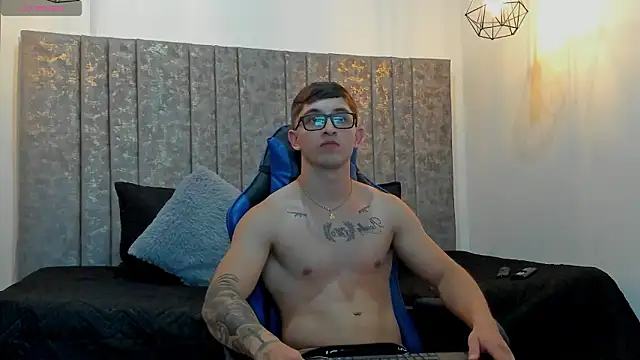 Calvin Hunter online show from 15, 3, 2026