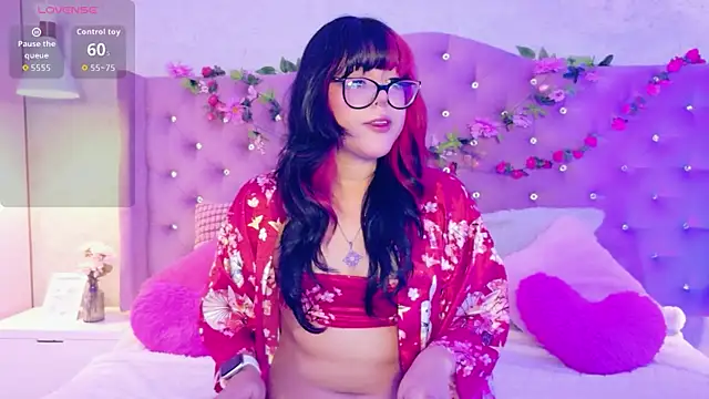 EllieNeptune  online show from 10, 6, 2026